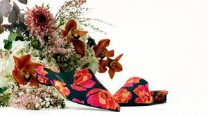 Ferragamo celebra la primavera con su colección Flower Invasion