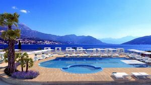 Iberostar inaugura dos hoteles en un enclave privilegiado de Montenegro