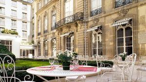 Saint James Albany, un edifico histórico lleno de encanto en Paris
