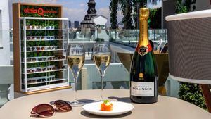 Bollinger inaugura sus sesiones Life can Be Perfect con Etnia Barcelona