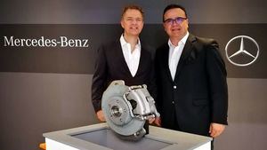 Cómo la realidad mixta impulsa una nueva visión en Mercedes-Benz