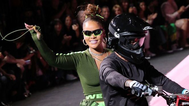 Rihanna cerró la Fashion Week de Nueva York
