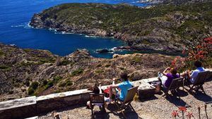 Rosas, la puerta de entrada al fascinante Parque Natural del Cabo de Creus