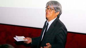 Sr Embajador Japon Masashi Mizukami (jurado presentador premio de honor)