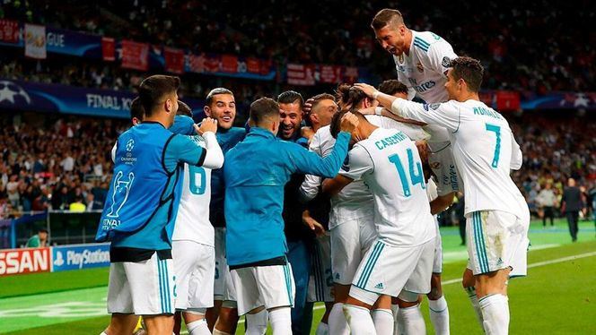 El Real Madrid gana el Clásico de las camisetas