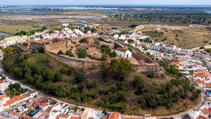 Castro Marim - Panorámica con castillo y salinas