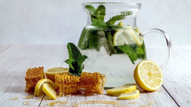 Tratamiento Honey Lemon para cuerpo, de Caroli Health Club