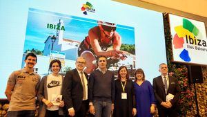 Miguel Induráin, Carlos Coloma y Nuria Fernández presentan Ibiza como destino deportivo
