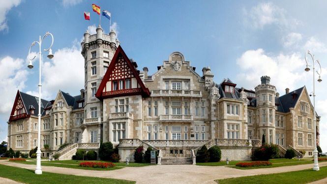 Seis empresas optan a ejecutar las obras de mejora del Palacio de la Magdalena