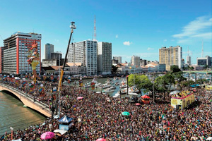 Recife se prepara para acojer el desfile más multitudinario del mundo