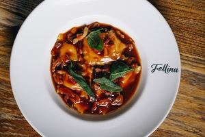 El Restaurante Fellina propone cenas navideñas con sabor italiano