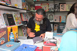 MAX: Dibujante y autor de comics