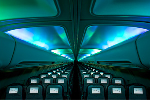 Icelandair convierte uno de sus aviones en una aurora boreal