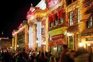 La magia de la Navidad llega a Parque Warner y al Parque de Atracciones de Madrid