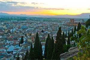 3 planes para visitar Granada en Julio