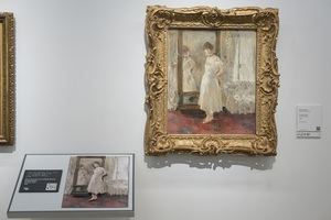 Tocar para ver: el recorrido accesible con relieves de exploración táctil en el Thyssen