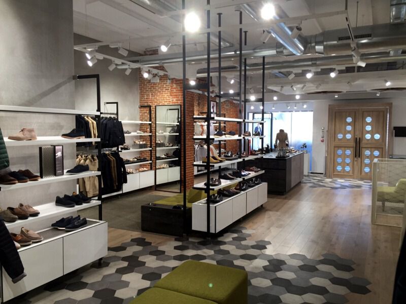 cristal aleación George Stevenson Geox reabre su flagship store en Madrid | Inout Viajes